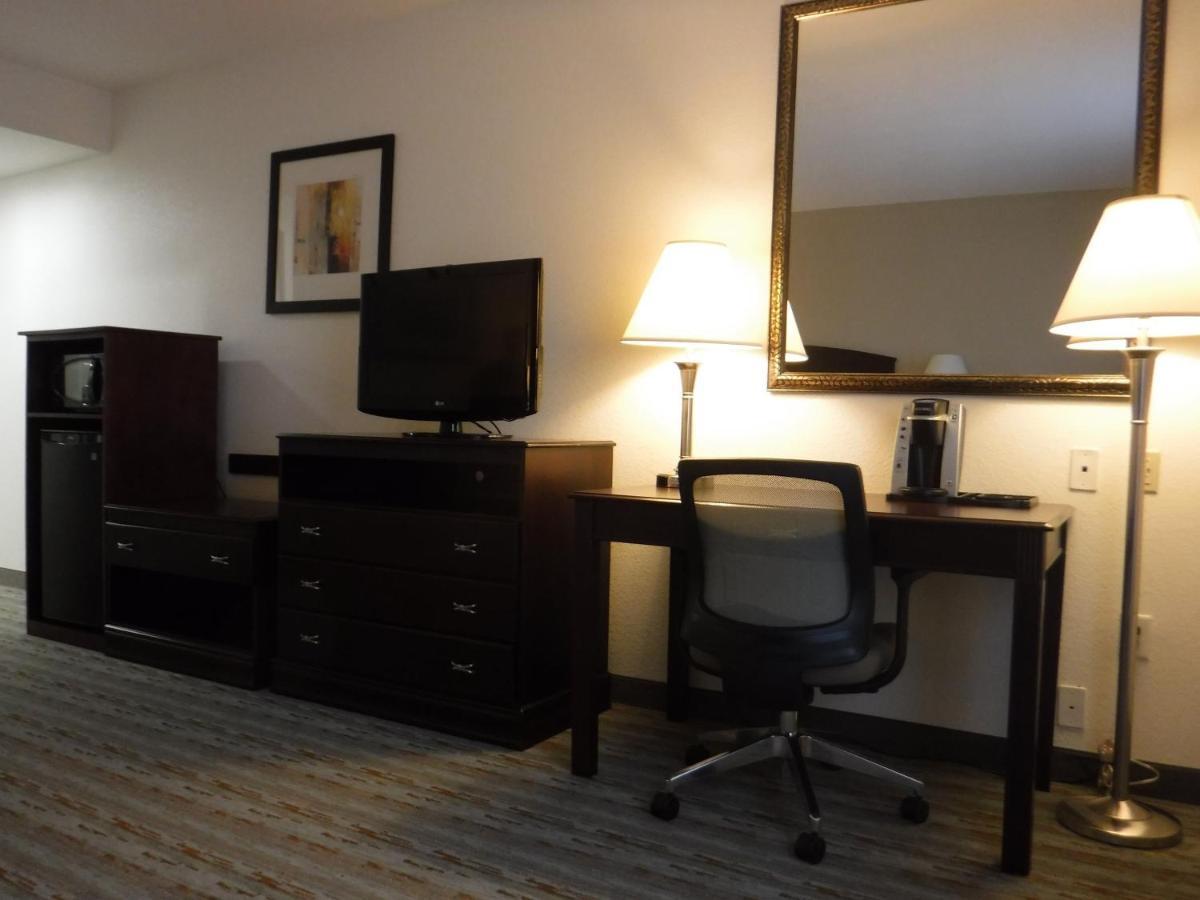 Holiday Inn Express West Jefferson By Ihg Buitenkant foto