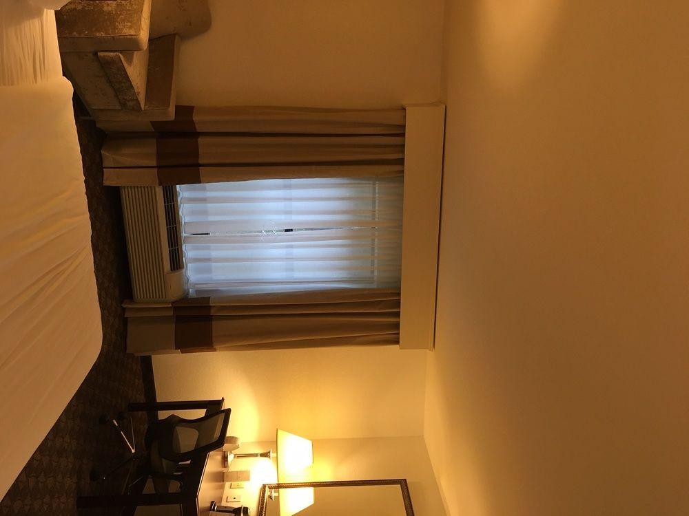 Holiday Inn Express West Jefferson By Ihg Buitenkant foto