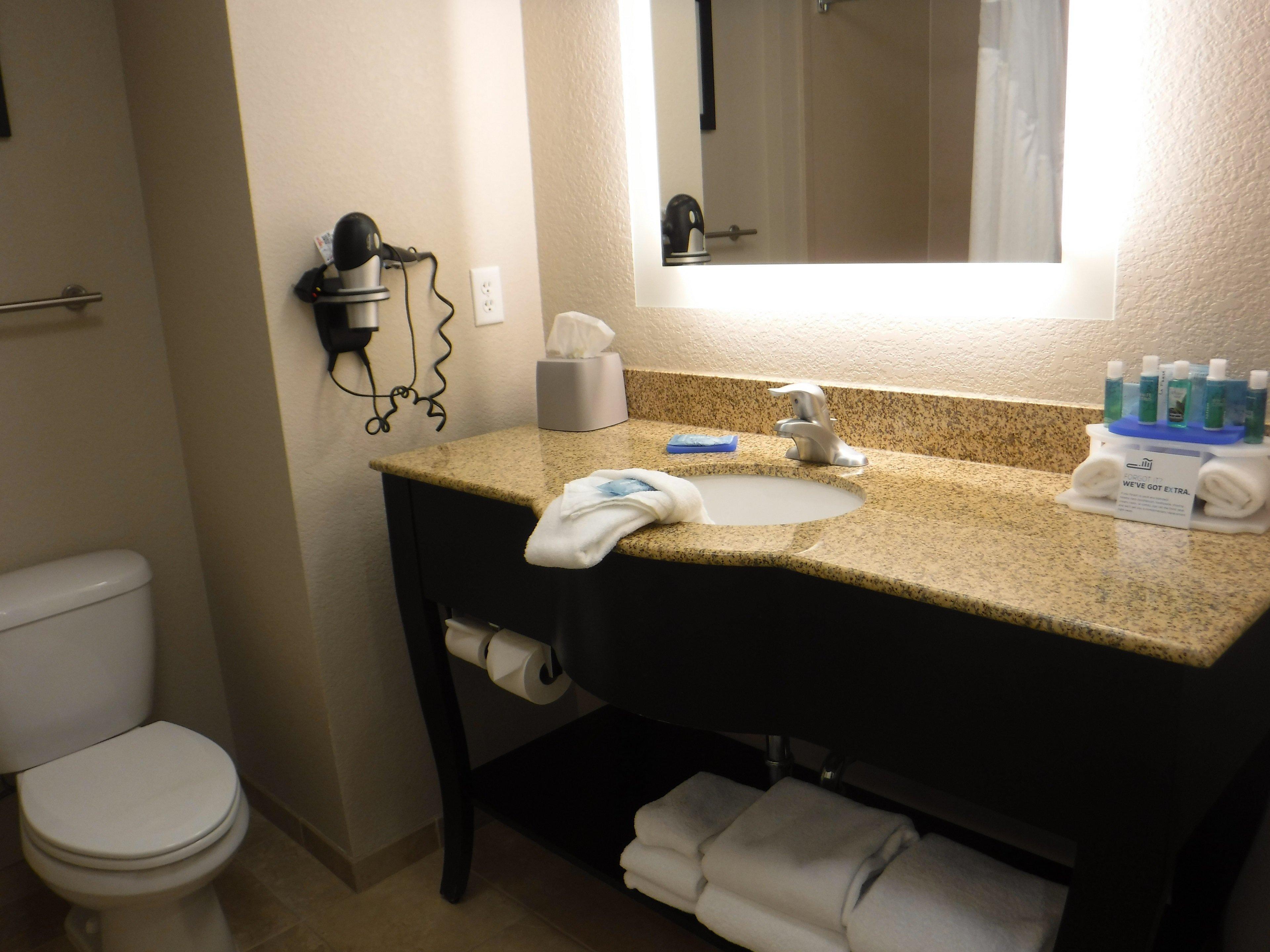 Holiday Inn Express West Jefferson By Ihg Buitenkant foto