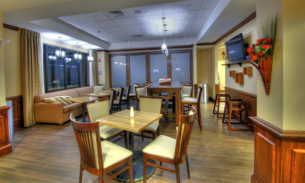 Holiday Inn Express West Jefferson By Ihg Restaurant foto