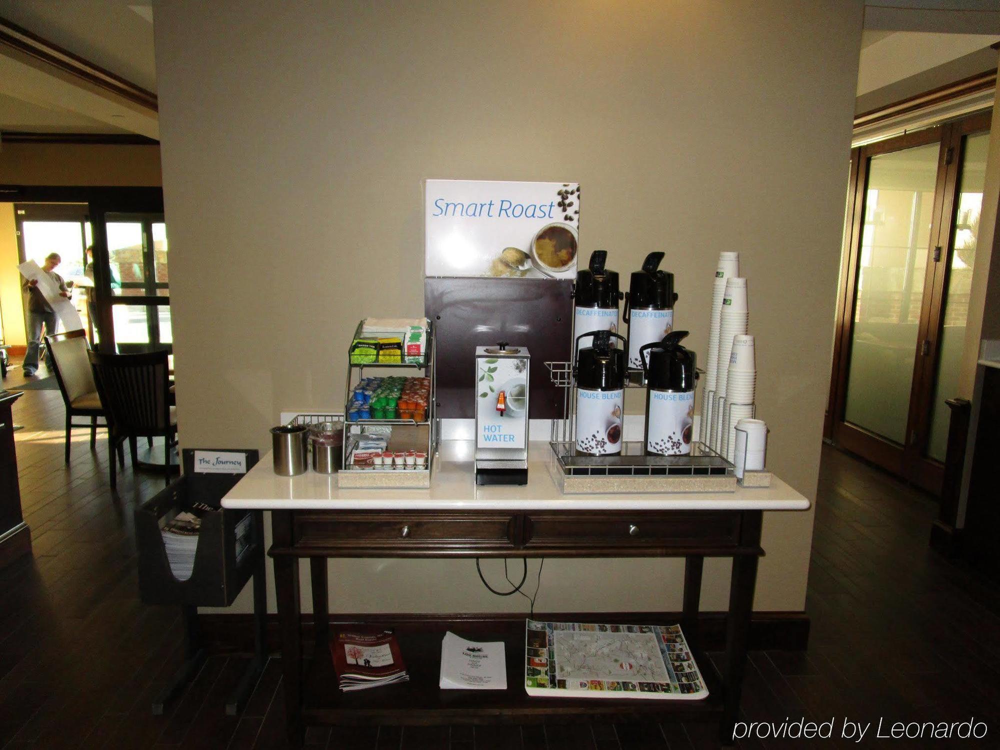 Holiday Inn Express West Jefferson By Ihg Buitenkant foto