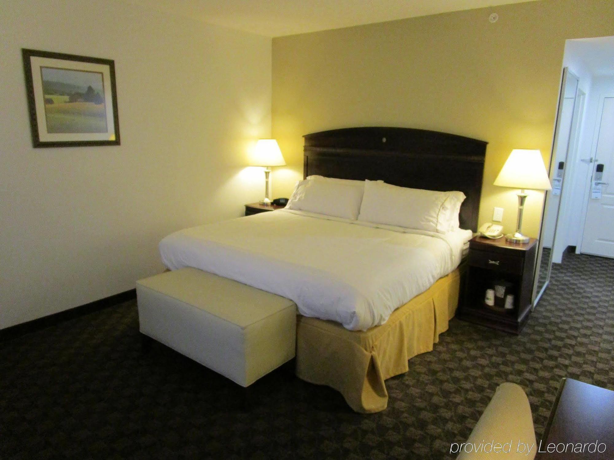 Holiday Inn Express West Jefferson By Ihg Buitenkant foto