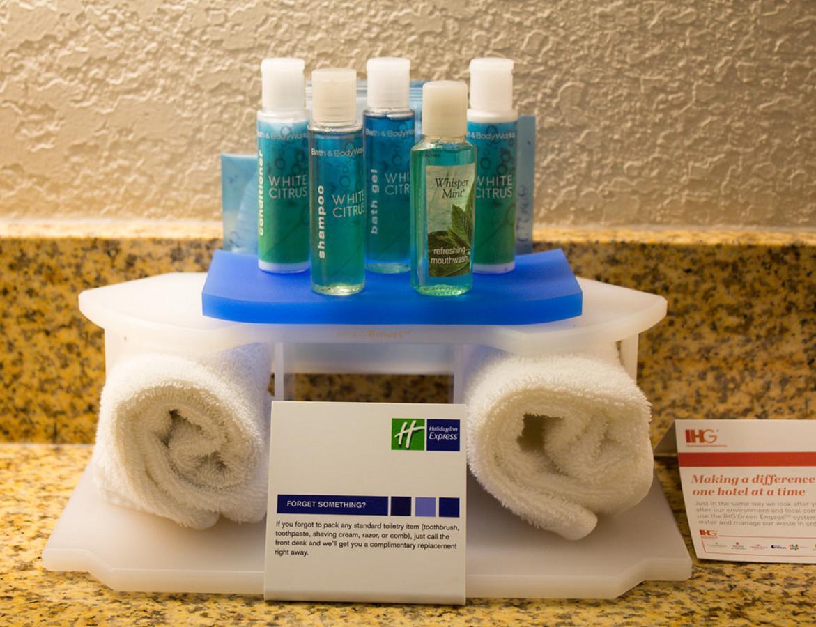 Holiday Inn Express West Jefferson By Ihg Buitenkant foto