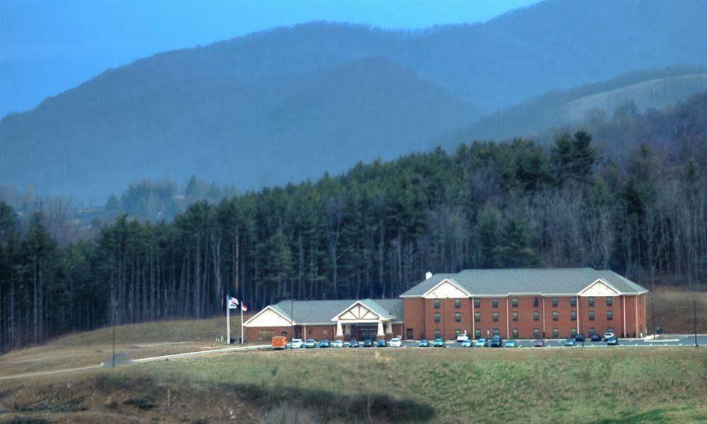 Holiday Inn Express West Jefferson By Ihg Buitenkant foto