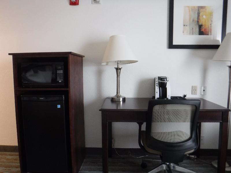 Holiday Inn Express West Jefferson By Ihg Buitenkant foto